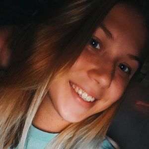 Meet your Posher, Mackenzie